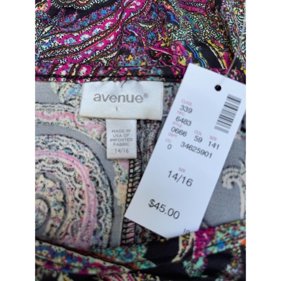 Avenue NWT paisley print top size 14/16 - Picture 9 of 11